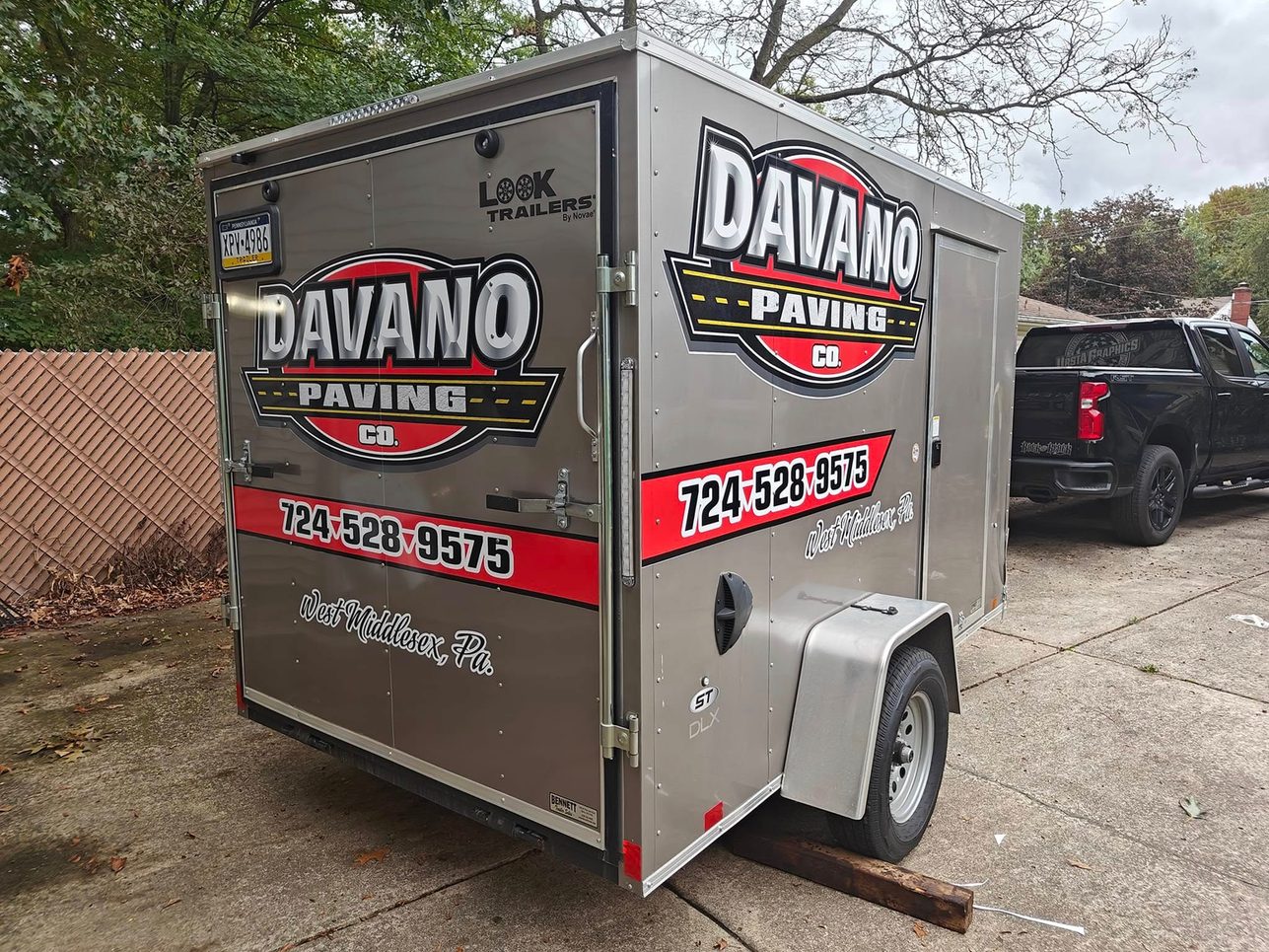 Enclosed trailer lettering — Trailer lettering, both sides
