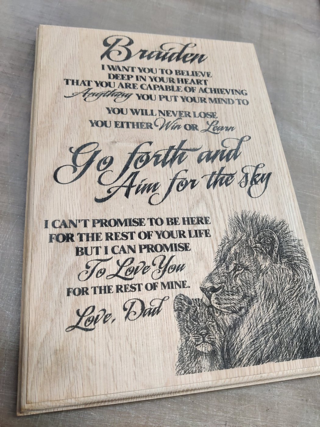 Engraved keepsake plaque — Message plaque with lion & cub