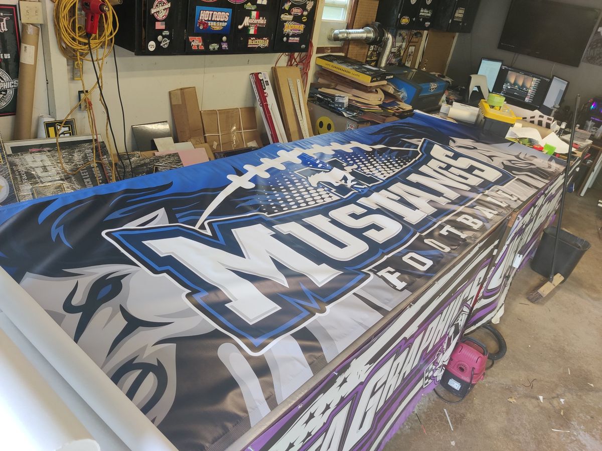 School breakaway banner — Breakaway banner