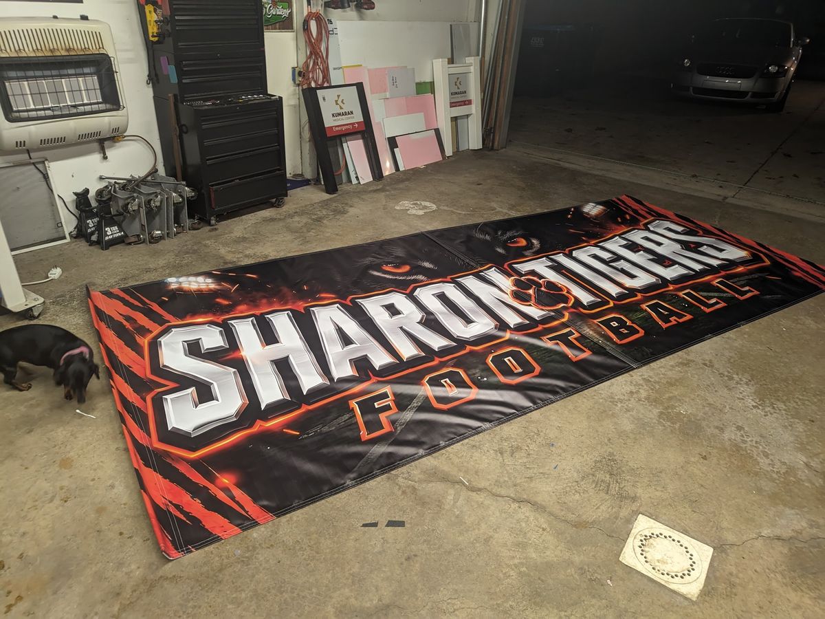 School breakaway & championship banners — Breakaway banner